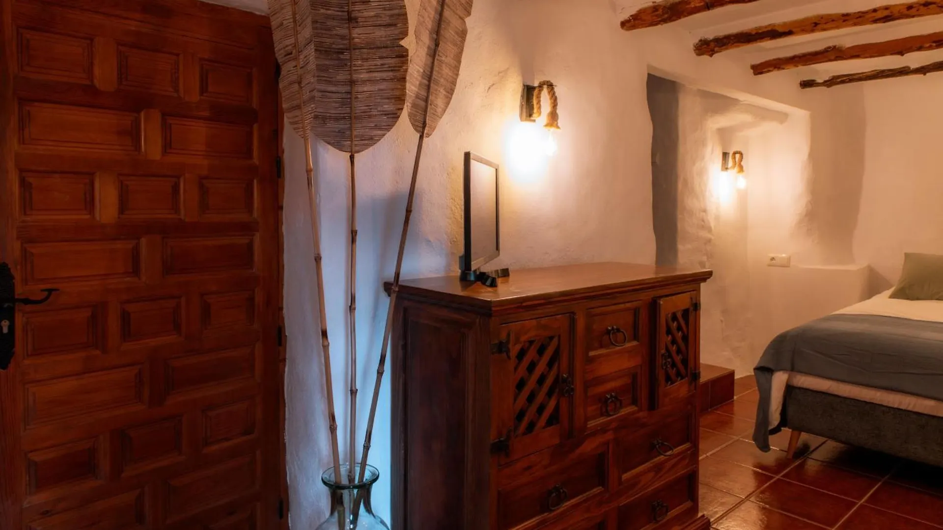 Casa Vista Bed & Breakfast Canillas de Albaida İspanya
